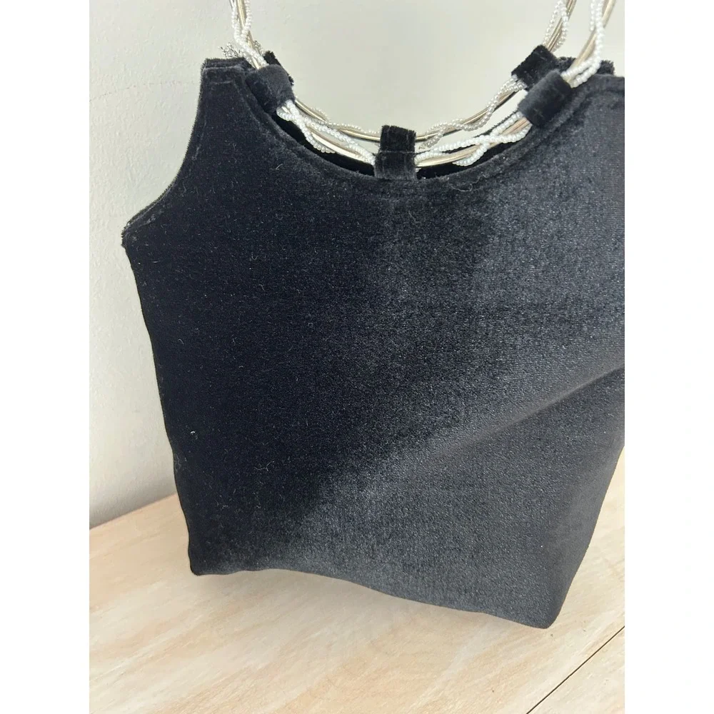Victoria's Secret Black Velvet Evening Bag Beaded Ring Handle Pearl Heart Charm
